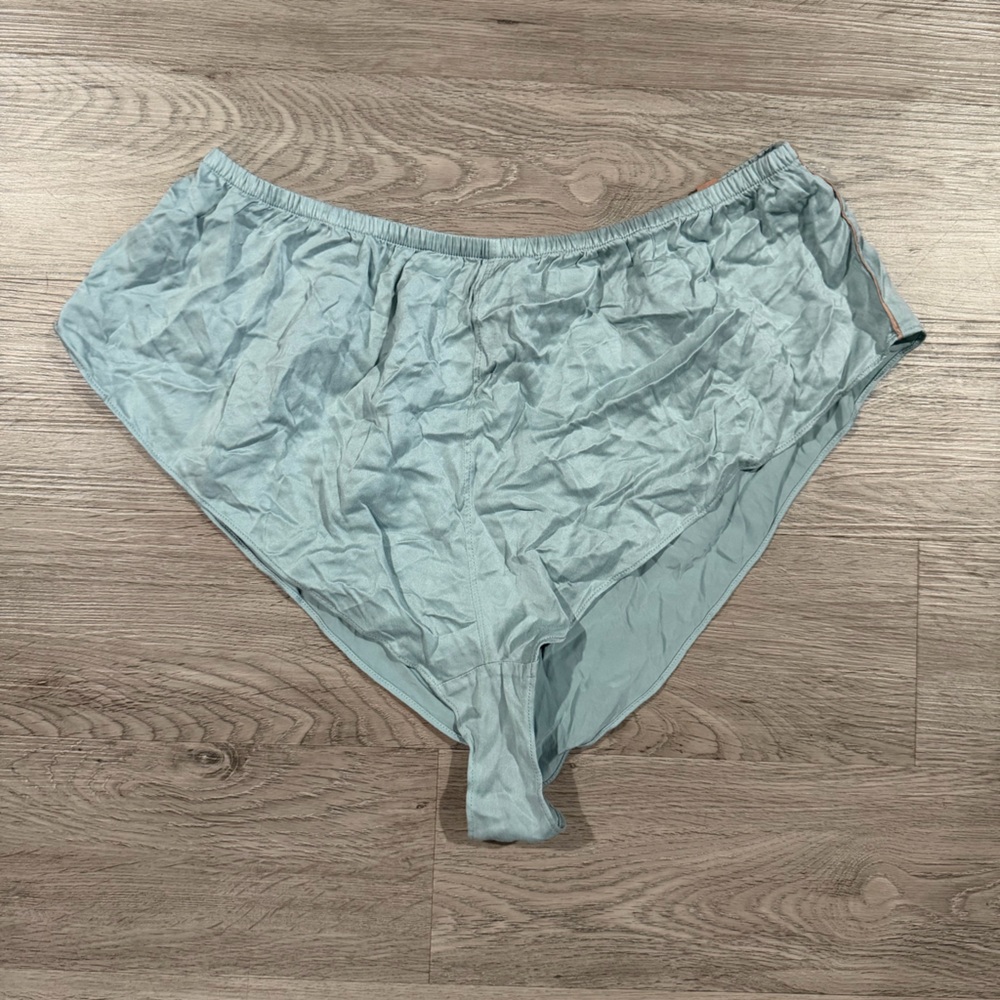 Lunya Blue Silk Pajama Shorts Large